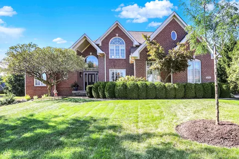 14442 Whisper Wind Dr, Carmel, IN 46032
