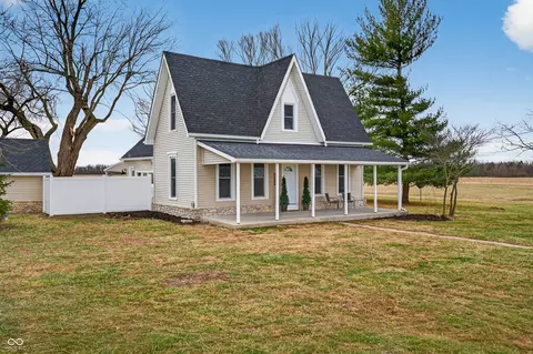 Exterior - 21101 E County Road 700 N, Hope, IN 47246 photo 3 of 23