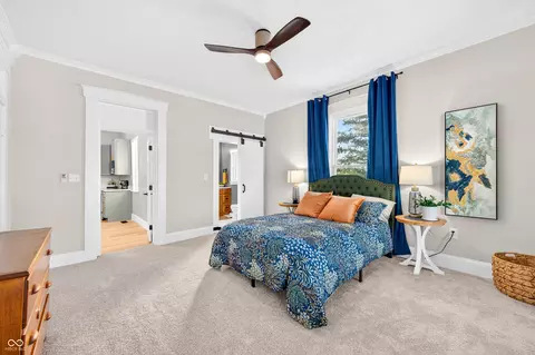 Bedroom - 21101 E County Road 700 N, Hope, IN 47246 photo 1 of 10