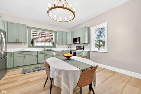Kitchen - 21101 E County Road 700 N, Hope, IN 47246 photo 1 of 5