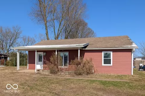 450 W Douglas St, Martinsville, IN 46151