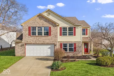 14886 Redcliff Dr, Noblesville, IN 46062