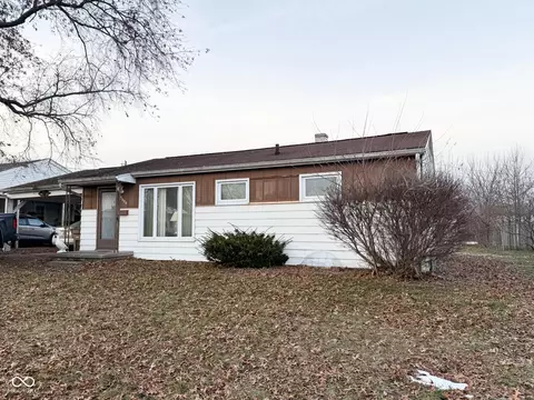 3080 Thompson Dr, Columbus, IN 47201