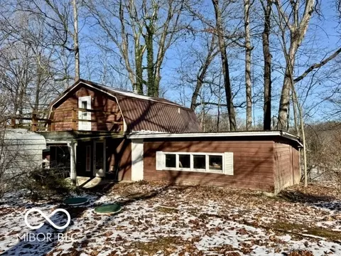 5550 E Private Road 675 N, Butlerville, IN 47223