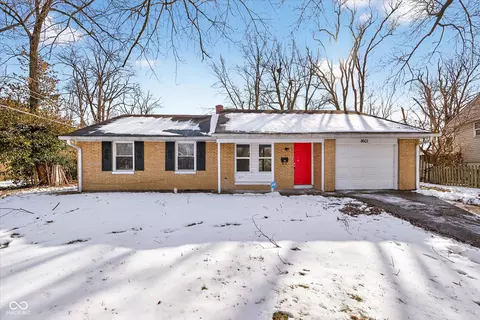 8603 E 42nd Pl, Indianapolis, IN 46226