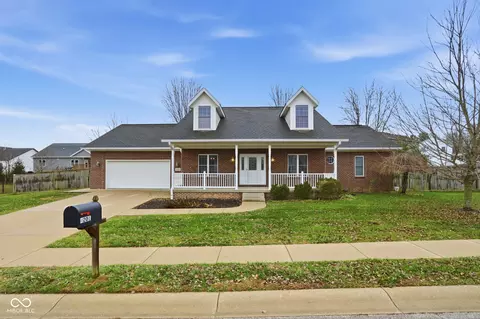 4201 W Coffey Ln, Bloomington, IN 47404