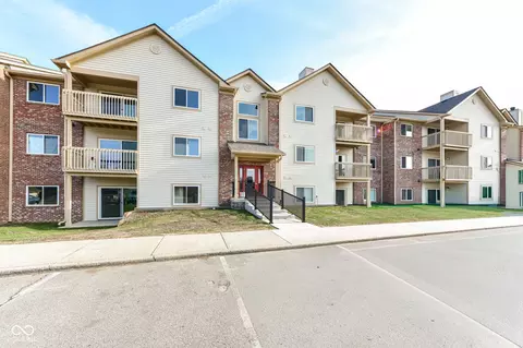 12517 Timber Creek Dr UNIT 6, Carmel, IN 46032