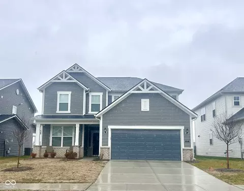 6776 Seabiscuit Rd, Whitestown, IN 46075