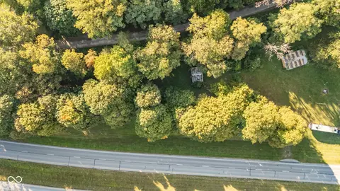 6121 W Us Highway 40, Knightstown, IN 46148