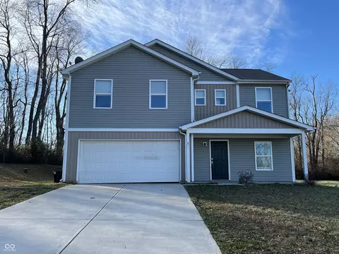971 Woodland Springs Dr, Connersville, IN 47331