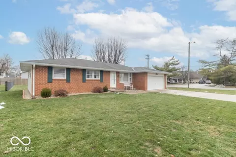 2601 Maple Dr, New Castle, IN 47362