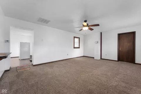 Living - 8566 W Fall Creek Dr, Pendleton, IN 46064 photo 3 of 3