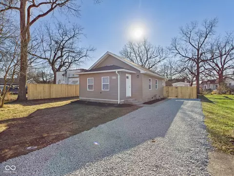1525 Home Ave, Anderson, IN 46016