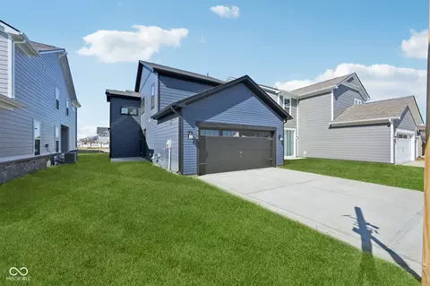 Exterior - 2674 Prism Way, Plainfield, IN 46168 photo 2 of 3