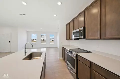 Kitchen - 2674 Prism Way, Plainfield, IN 46168 photo 2 of 2