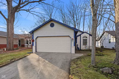 9218 N Park Ave, Indianapolis, IN 46240