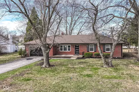 10640 Penn Dr, Indianapolis, IN 46280