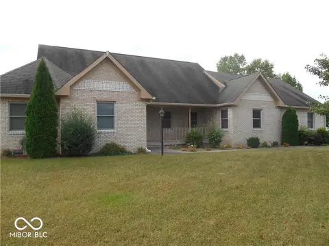 7405 Rooses Dr, Indianapolis, IN 46217