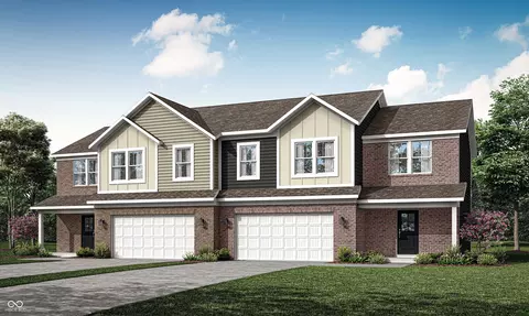 2883 Woods Edge Dr, Greenwood, IN 46143