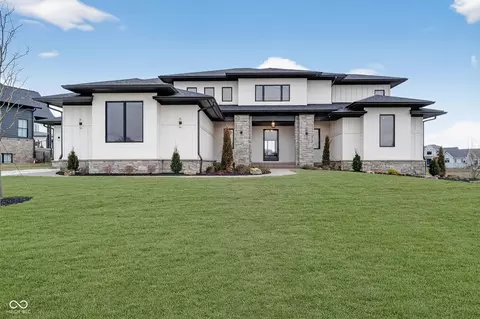 5155 Abington Way, Zionsville, IN 46077