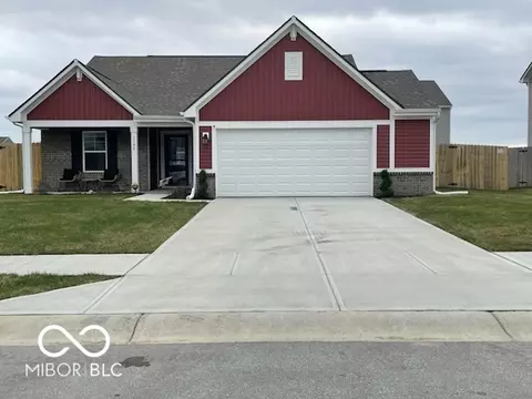 1195 Andromeda Dr, Franklin, IN 46131