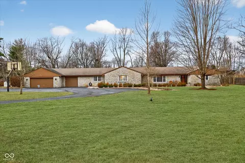 9641 Hamilton Hills Dr, Fishers, IN 46038