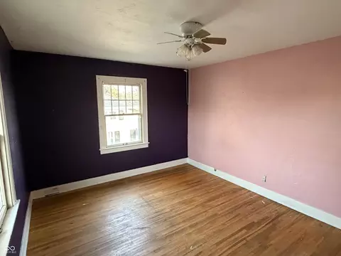 Bedroom - 714 E Sigler St, Frankton, IN 46044 photo 8 of 9
