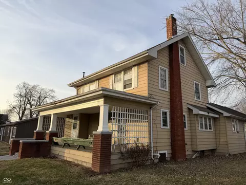 Exterior - 714 E Sigler St, Frankton, IN 46044 photo 4 of 10