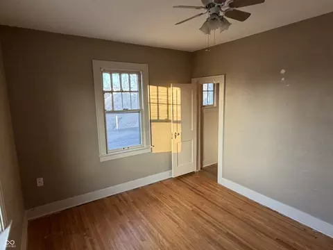 Bedroom - 714 E Sigler St, Frankton, IN 46044 photo 3 of 9