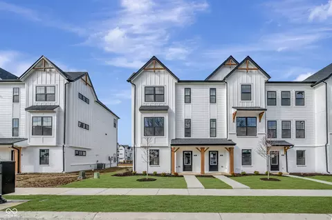 4494 Yellowwood Ave, Brownsburg, IN 46112