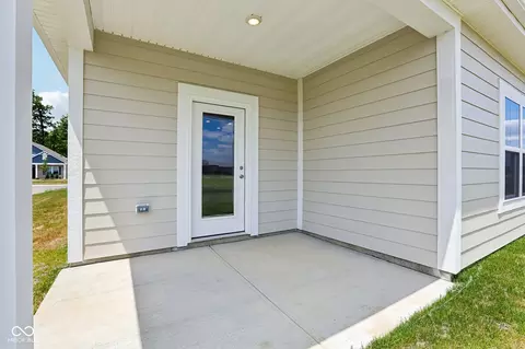 Exterior - 7129 Theo Baker Blvd, Pendleton, IN 46064 photo 3 of 6