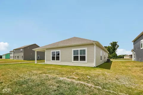 Exterior - 7129 Theo Baker Blvd, Pendleton, IN 46064 photo 5 of 6