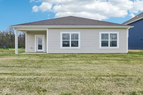 Exterior - 7129 Theo Baker Blvd, Pendleton, IN 46064 photo 7 of 9
