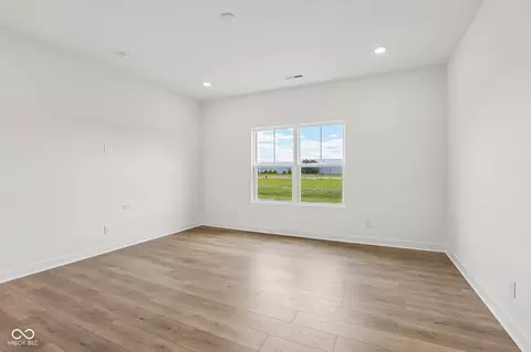 Living - 7129 Theo Baker Blvd, Pendleton, IN 46064 photo 3 of 4
