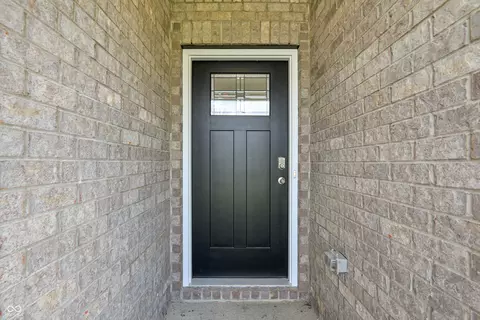 Entry Way - 7129 Theo Baker Blvd, Pendleton, IN 46064 photo 1 of 2