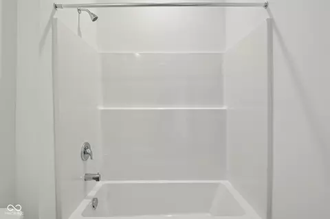 Bath - 7129 Theo Baker Blvd, Pendleton, IN 46064 photo 2 of 4