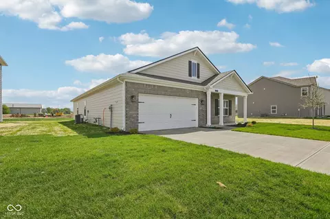 Exterior - 7129 Theo Baker Blvd, Pendleton, IN 46064 photo 3 of 9