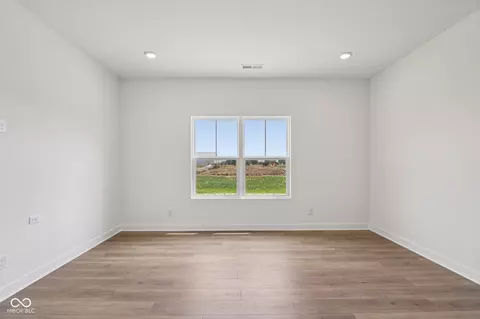 Living - 7129 Theo Baker Blvd, Pendleton, IN 46064 photo 2 of 3