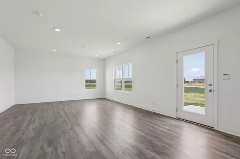 Living - 7121 Theo Baker Blvd, Pendleton, IN 46064 photo 1 of 4