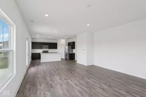 Living - 7121 Theo Baker Blvd, Pendleton, IN 46064 photo 3 of 4
