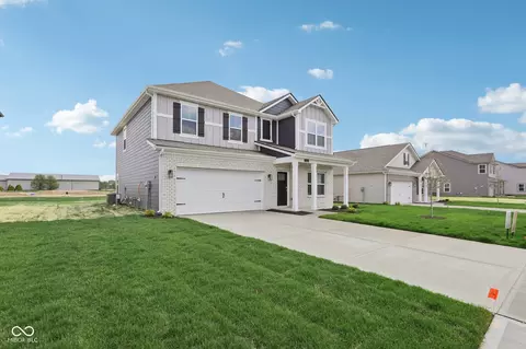Exterior - 7121 Theo Baker Blvd, Pendleton, IN 46064 photo 3 of 6