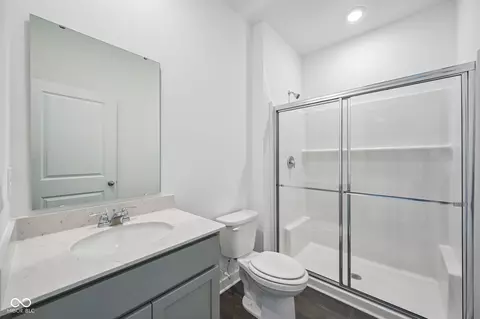 Bath - 5734 Bancroft Dr, Pendleton, IN 46064 photo 1 of 4