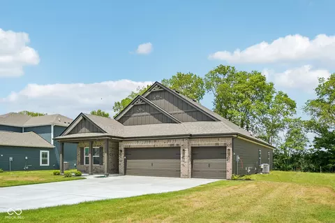 Exterior - 5734 Bancroft Dr, Pendleton, IN 46064 photo 3 of 10