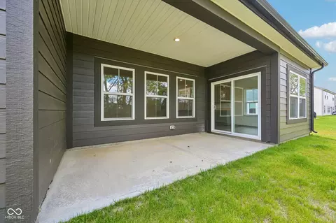 Exterior - 5734 Bancroft Dr, Pendleton, IN 46064 photo 6 of 10