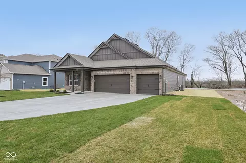 Exterior - 5734 Bancroft Dr, Pendleton, IN 46064 photo 2 of 5