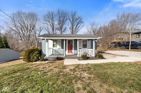 1932 Orchard Hill Rd, Nashville, IN 47448