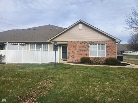 5406 Thornridge Pl, Indianapolis, IN 46237