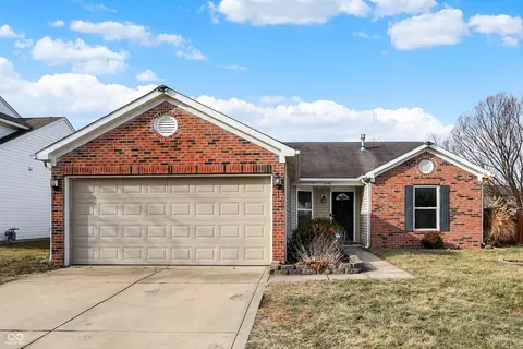 3442 Cork Bend Dr, Indianapolis, IN 46239