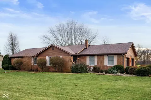 4731 W 1200 N, Knightstown, IN 46148