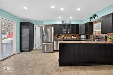 Kitchen - 417 Hickory Ln, Plainfield, IN 46168 photo 1 of 4